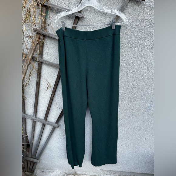 Alo Knit High-Waist Salana Wide Leg Pant in Midnight green - Picture 7 of 7